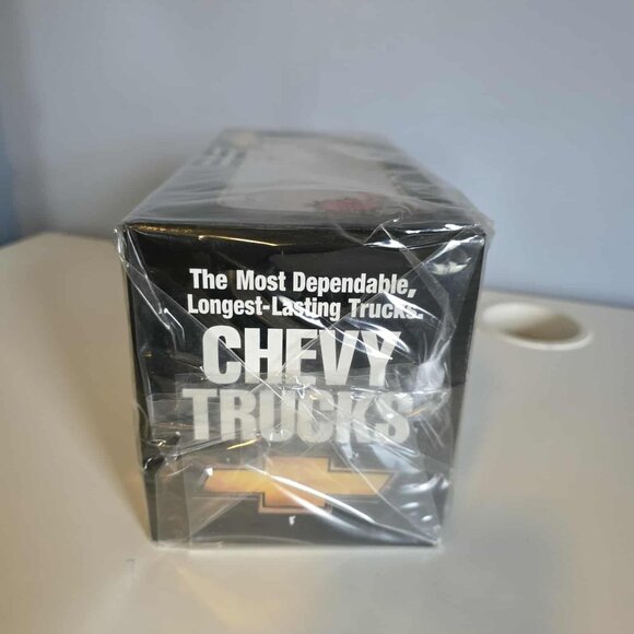 Vintage NWT 1996 Chevy Full Sized Fleet Operations Van Die Cast - Picture 5 of 6